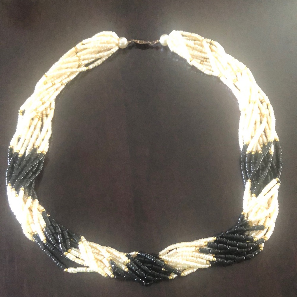 Freshwater pearl necklace